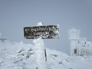 Mount-Washington-Winter-Summit_1